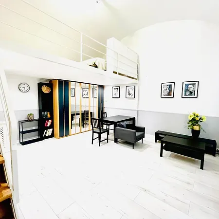 Apartment Center